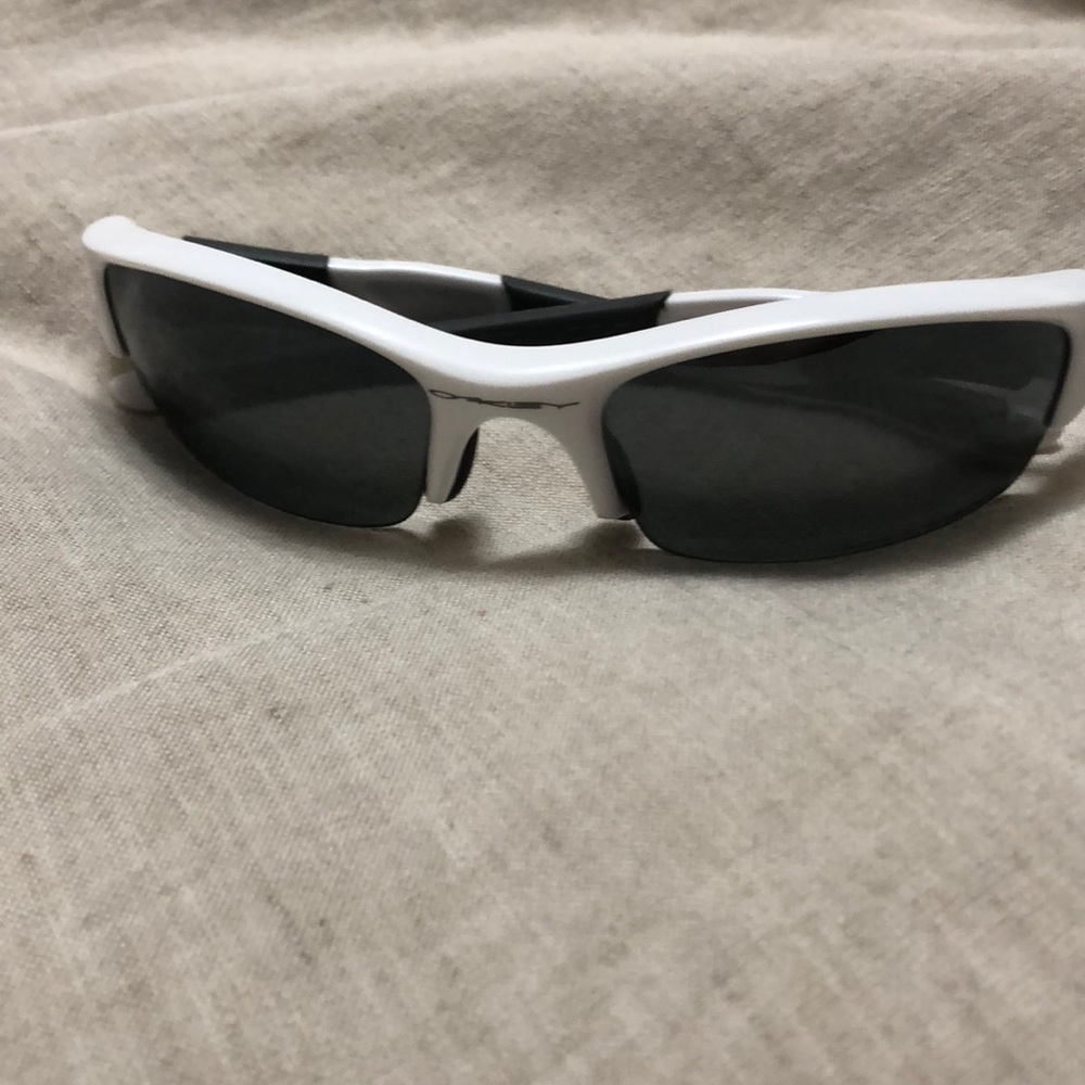 Men’s Polarized Oakley Sunglasses HDO